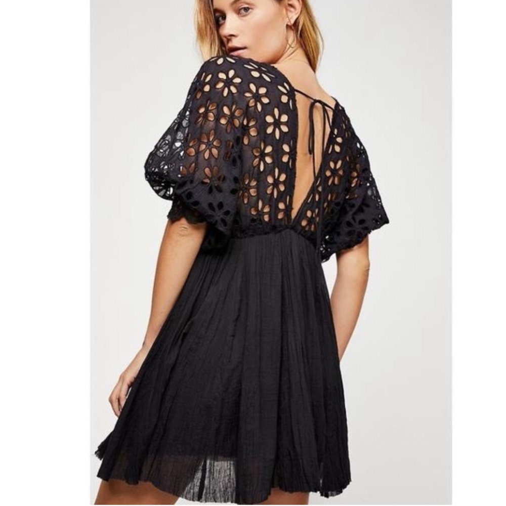 Free People dress one Bella Notte eyelet broderie anglaise black tunic M